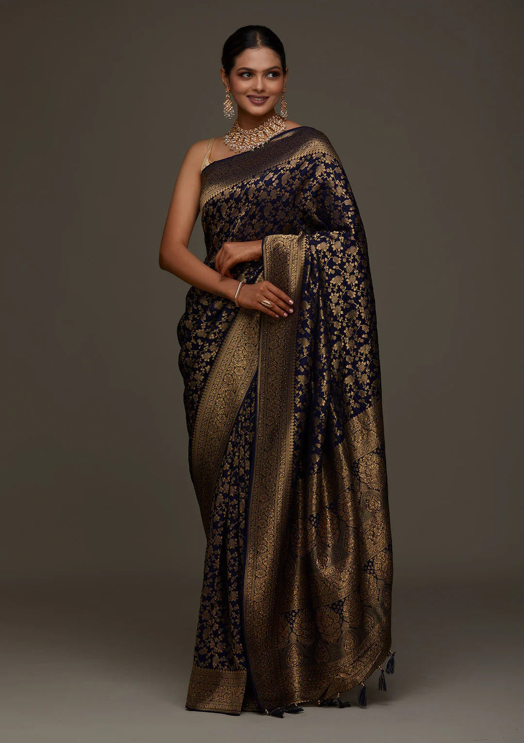 Beautiful Zari Work Silk Saree