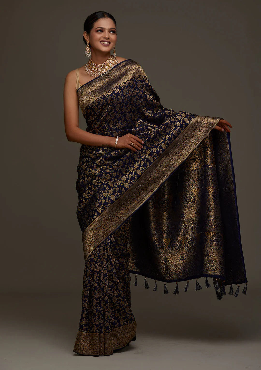 Beautiful Zari Work Silk Saree