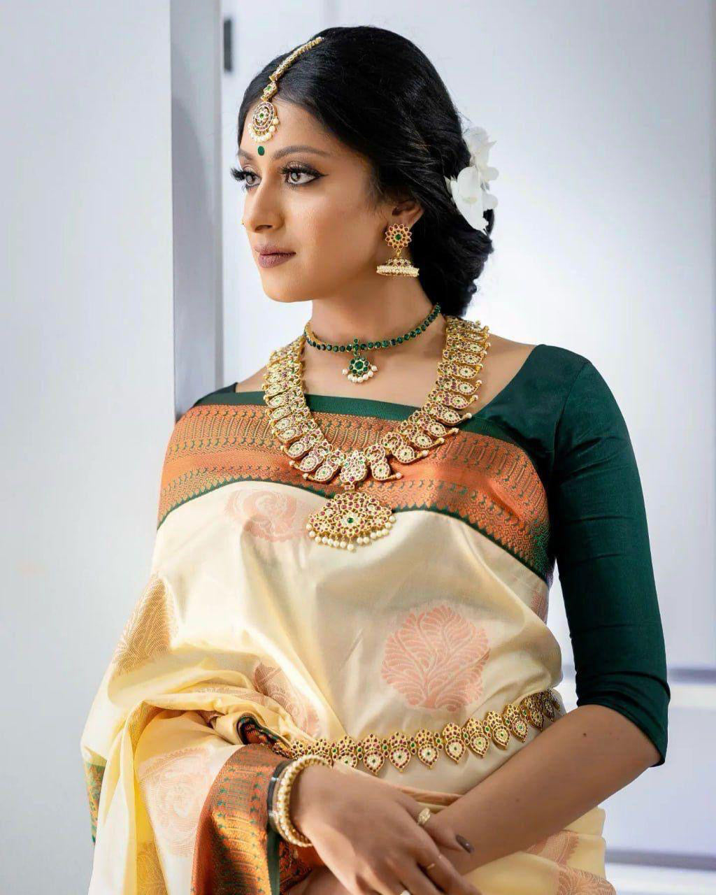 Traditional Motif Zari Silk Saree