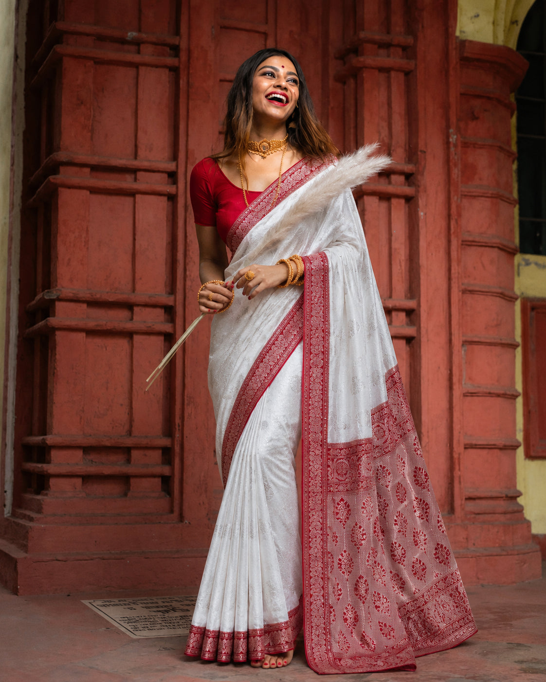 Traditional Motif Zari Work Silk Saree